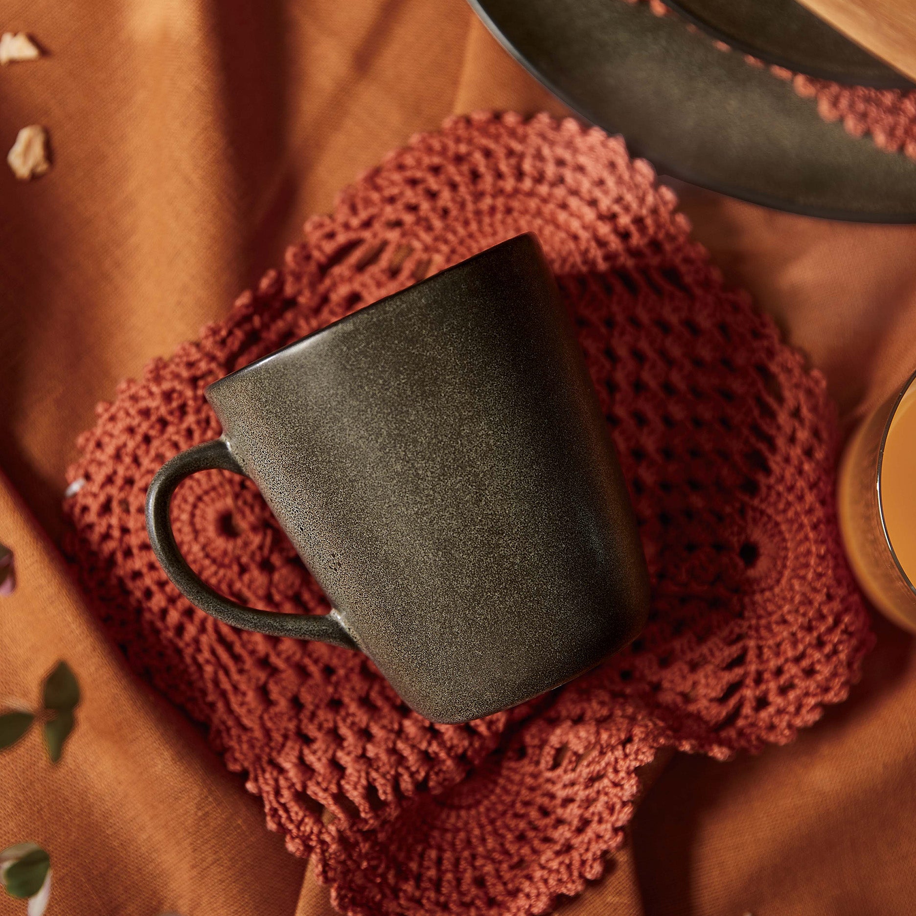 RAW krus m/hank 35 cl forest brown